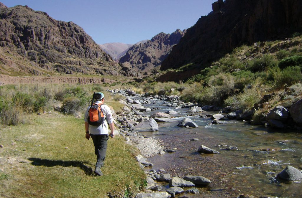 Trekking y turismo aventura en Valle Grande San Rafael Mendoza Posada del Ángel